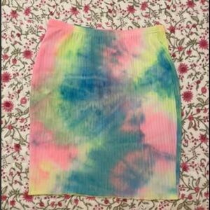 The dye pencil skirt